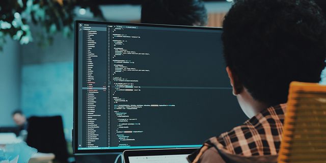 Perez Kariuki - Full Stack Developer